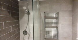 2012 bathroom3-lowres